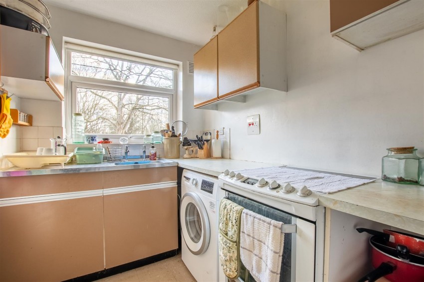 Images for Dunster Gardens, Willsbridge, Bristol