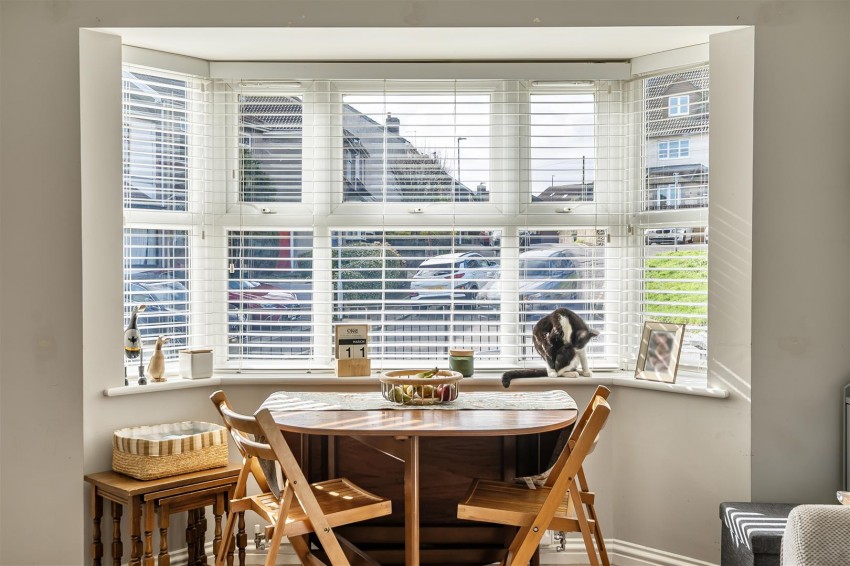 Images for 2 Wellington Road, Kingswood