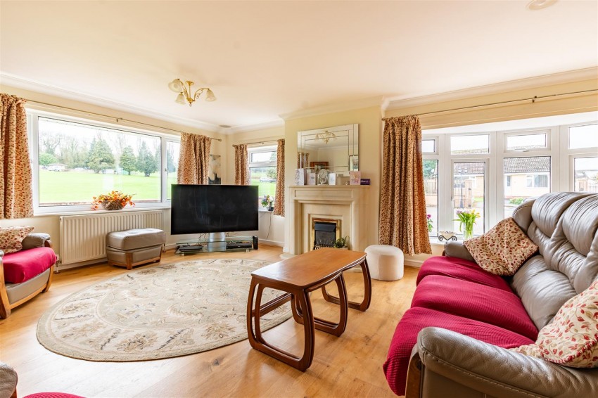 Images for Fairways, Saltford