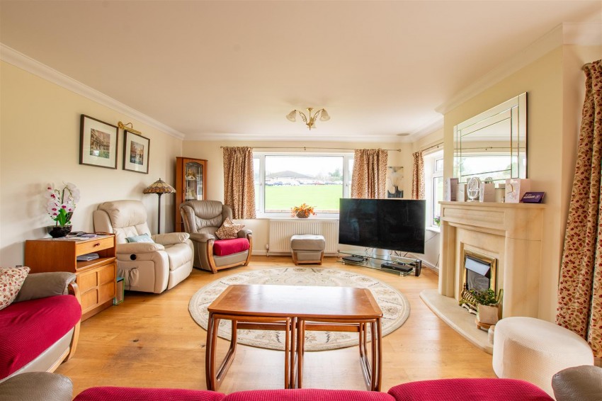 Images for Fairways, Saltford