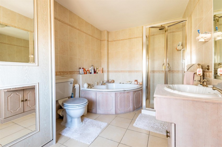 Images for Hobbs Wall, Farmborough, Bath