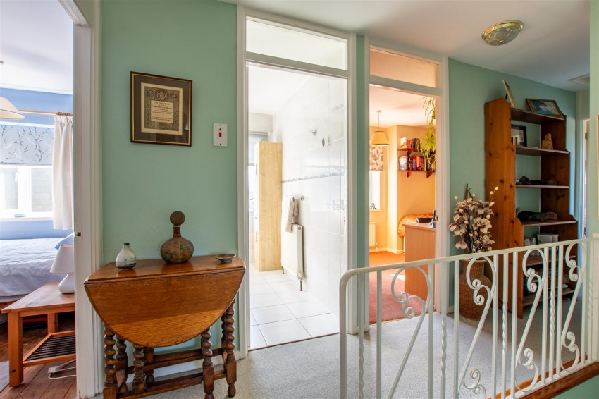 Images for Hobbs Wall, Farmborough, Bath
