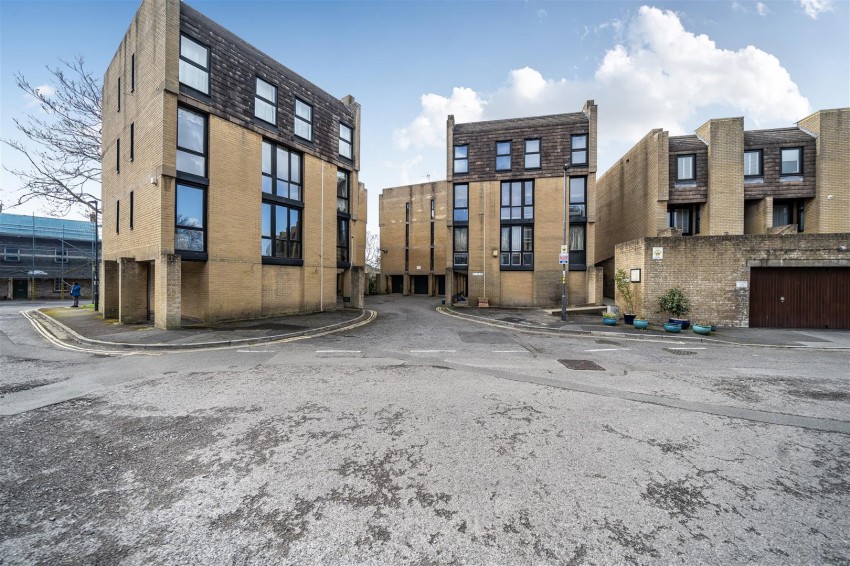 Images for Old Vicarage Green, Keynsham, Bristol