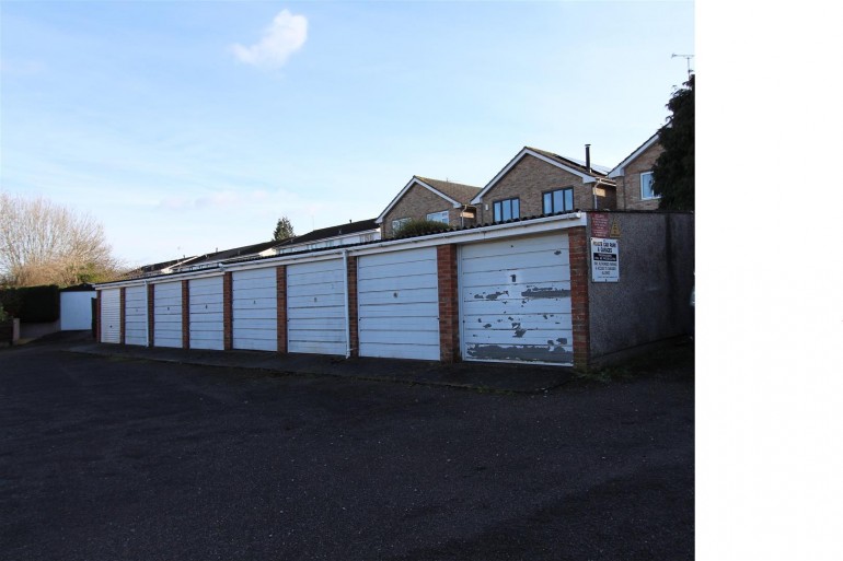 Summerleaze off Chandos Road, Keynsham, Bristol