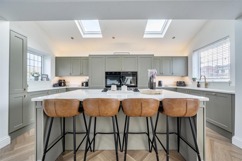 Images for Ellacombe Road, Longwell Green, Bristol