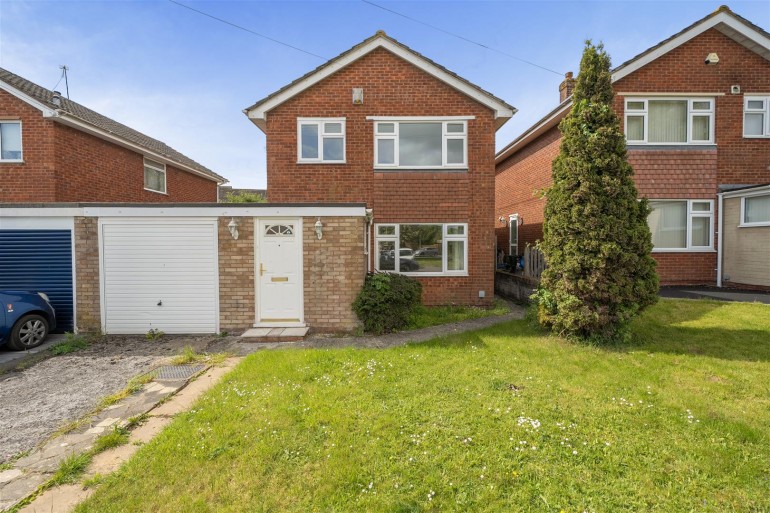 Walnut Close, Keynsham, Bristol
