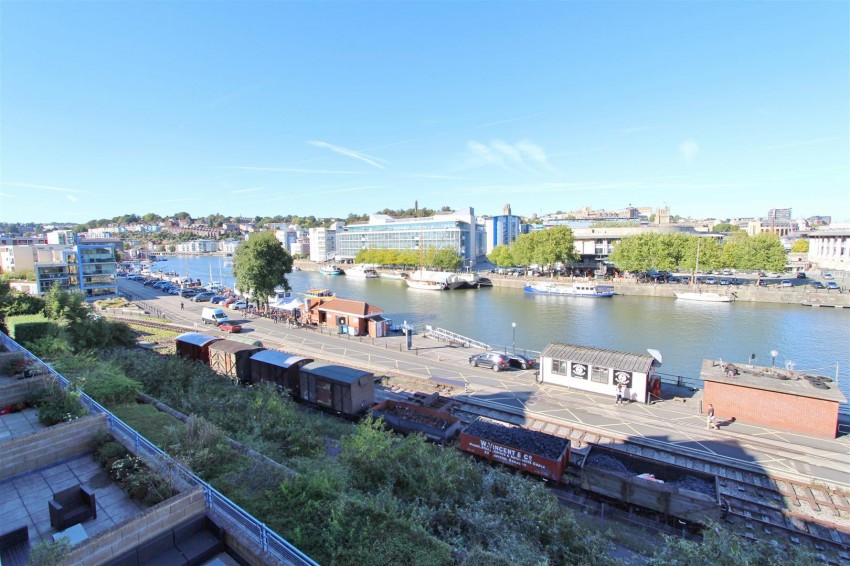 Images for 6 Perretts Court, Cumberland Road, Bristol