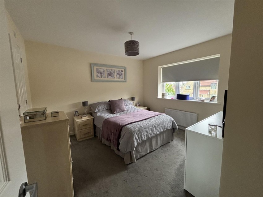 Images for 15 Herbert Gardens, Farmborough, Bath