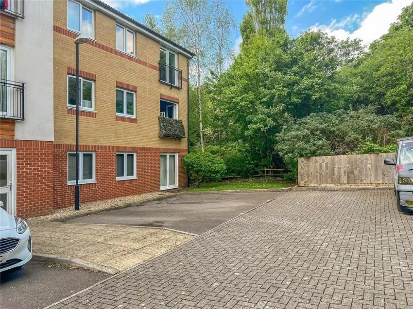 Images for 57 Hollybrook Park, Bristol