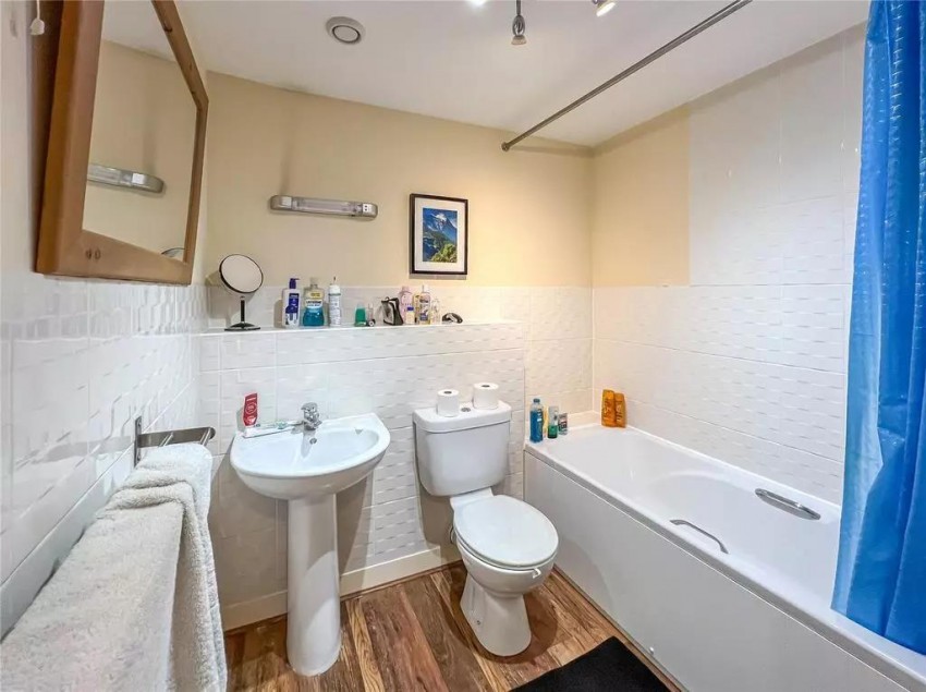 Images for 57 Hollybrook Park, Bristol