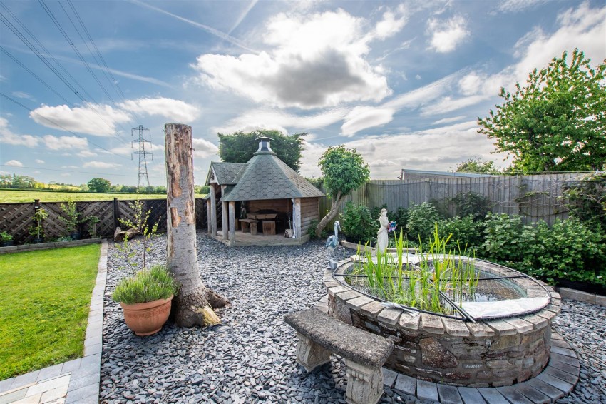 Images for Redfield Hill, Oldland Common, Bristol