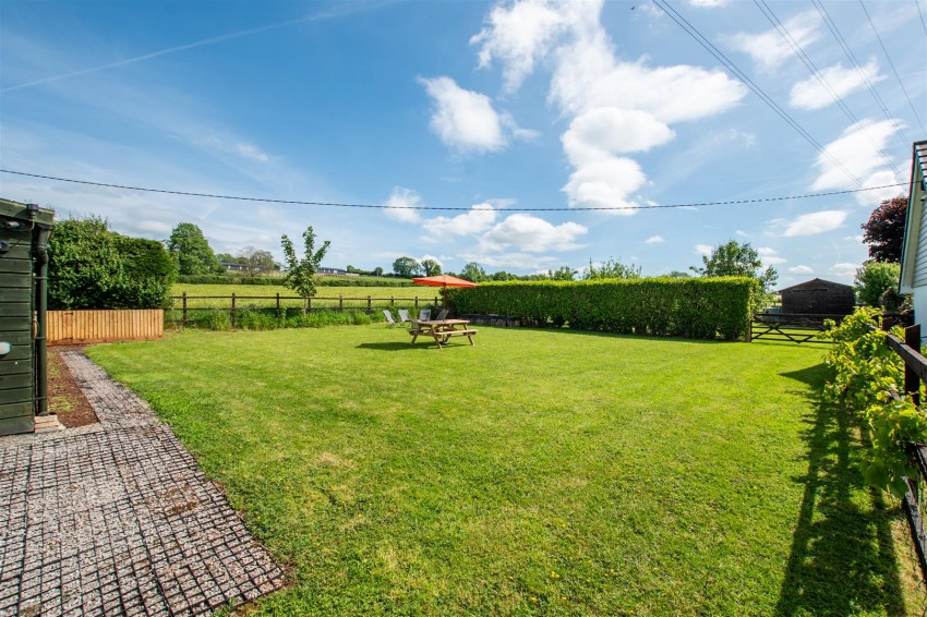Images for Redfield Hill, Oldland Common, Bristol