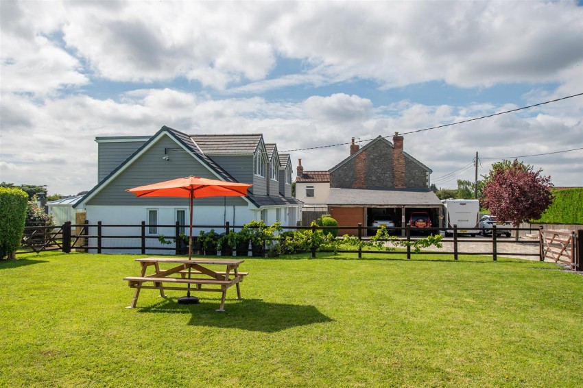 Images for Redfield Hill, Oldland Common, Bristol