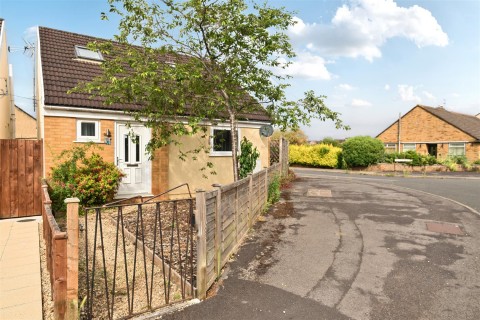 View Full Details for Westland Avenue, Oldland Common, Bristol