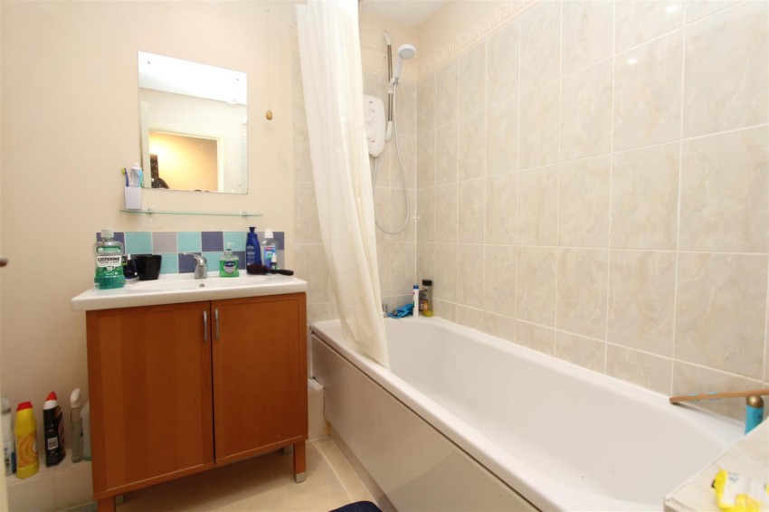 Images for 77 Butlers Close, St Georges, Bristol