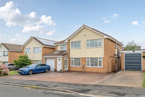 View Full Details for Evenlode Way, Keynsham, Bristol