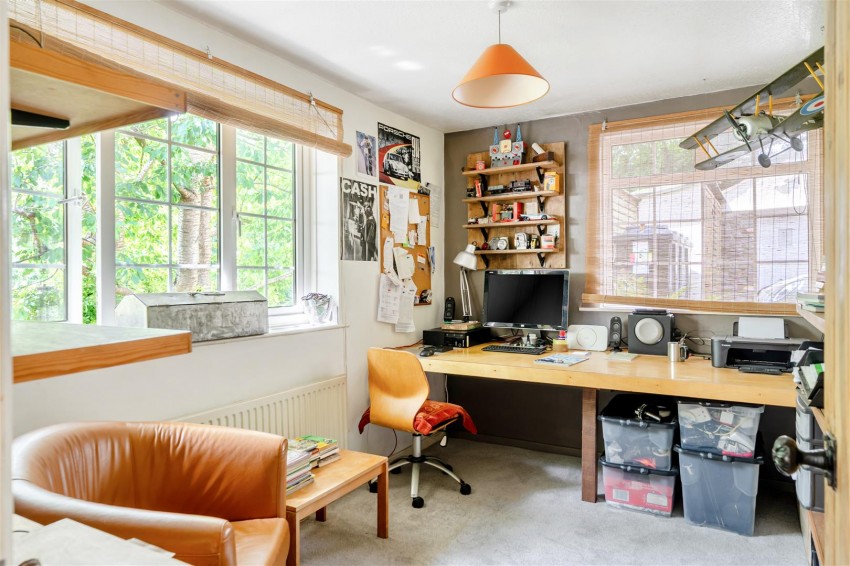 Images for Hencliffe Wood, Hanham, Bristol