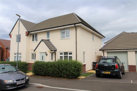 View Full Details for Augustus Avenue, Keynsham, Bristol