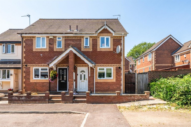 Hoylake Drive, Warmley, Bristol