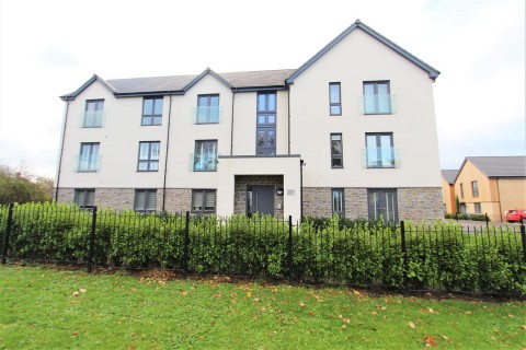 View Full Details for 9 Fairfield Way, Bath Road, Keynsham, Bristol
