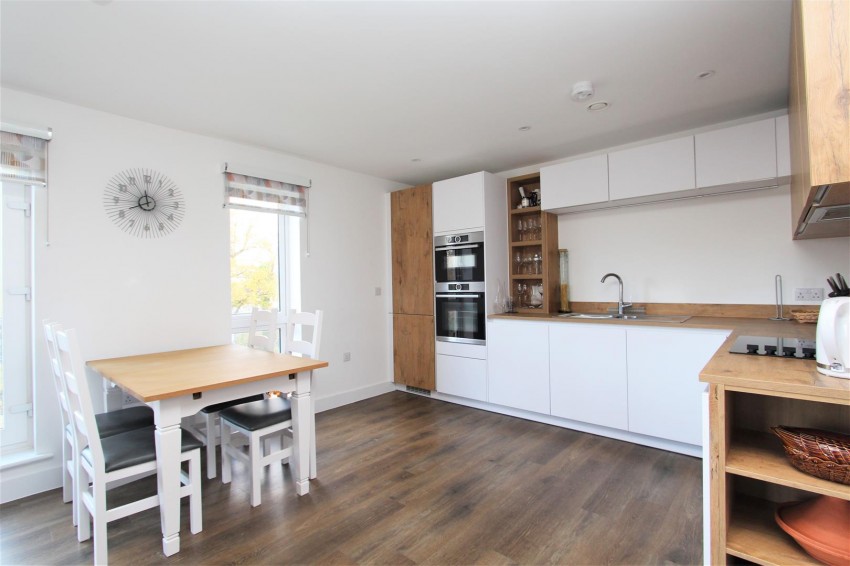 Images for 9 Fairfield Way, Bath Road, Keynsham, Bristol