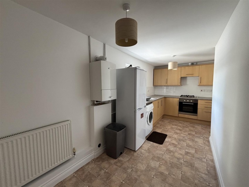 Images for First Floor Flat, 37C High Street, Keynsham, Bristol