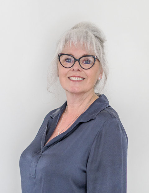 Elaine Morris, Personal Assistant to Stephen Morris