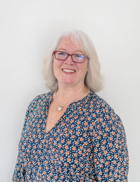 Karen  Clarke, Senior Sales Negotiator