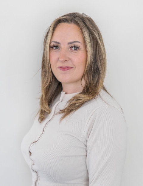 Pollyanna Blake MNAEA, Assistant Branch Manager - Saltford